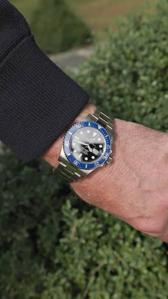 Luxury watch look 2