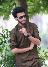 Ali M.
